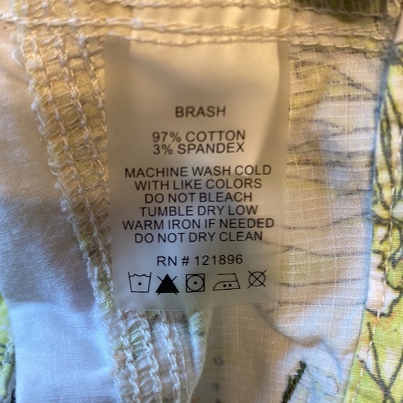 Title Nine Brash Shorts Size 10 - Picture 8 of 9